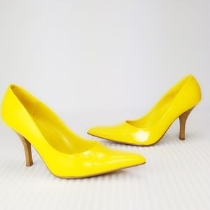 Qupid Yellow Low Heels Size 9